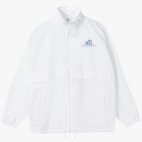 Ветровка с капюшоном