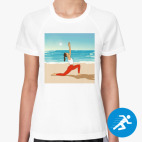 Женская спортивная футболка