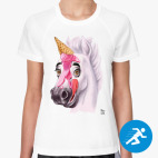 Женская спортивная футболка