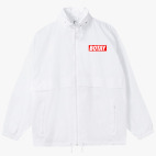 Ветровка с капюшоном