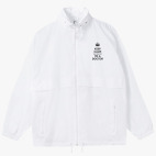 Ветровка с капюшоном