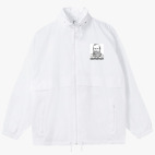 Ветровка с капюшоном