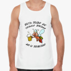 Пчела с бокалом