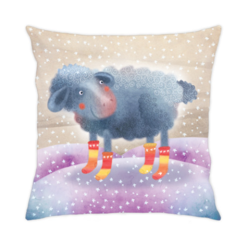 Подушка с принтом милая овечка в носках