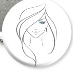 девушка с голубыми глазами