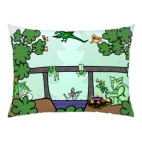 Семья троллей живет под мостом