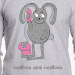 Заяц звонит по телефону