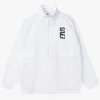 Ветровка с капюшоном