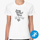 Женская спортивная футболка