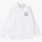 Ветровка с капюшоном