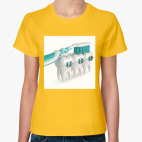 Женская футболка