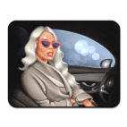 Арт «девушка в машине»