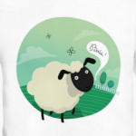 Овечка на полянке