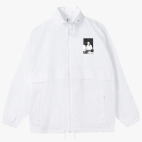 Ветровка с капюшоном