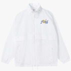 Ветровка с капюшоном