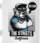 Крутой белый Медведь