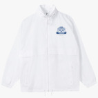 Ветровка с капюшоном