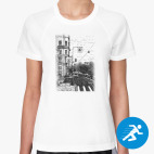 Женская спортивная футболка